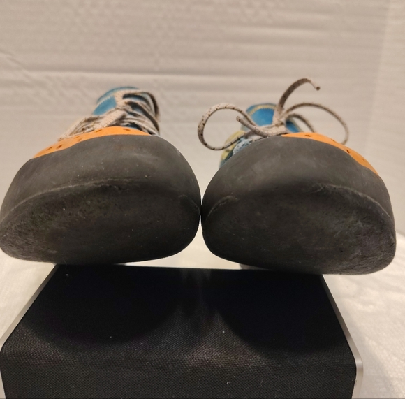 Scarpa Techno X, Men # 9.5 US Climbing Rock Shoes main image 8